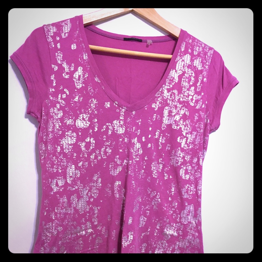 Tahari T-Shirt